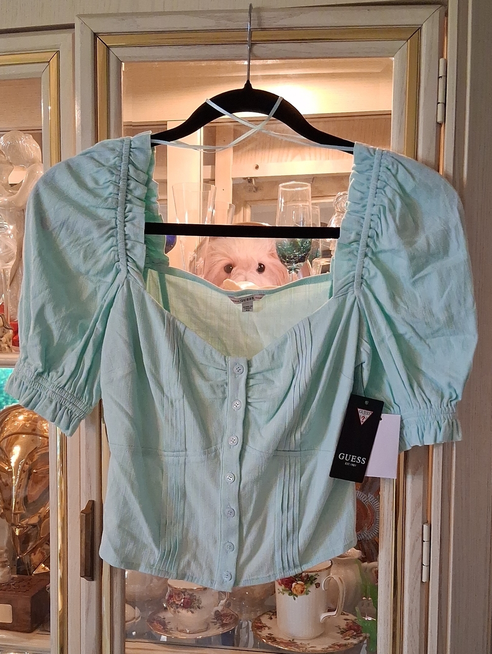 GUESS Mint Green Puff-Sleeve Button Front Blouse. NWT. XS. Super Cute!